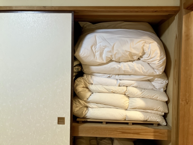 押し入れに仕舞われている布団